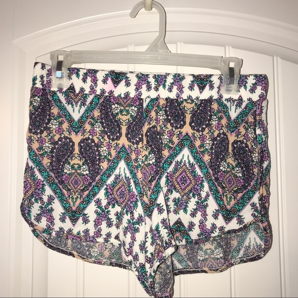 PacSun Pants - Flowy shorts PacSun Pants - Flowy shorts